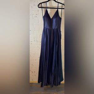 NWT BE DARLIN GOWN SIZE 5/6